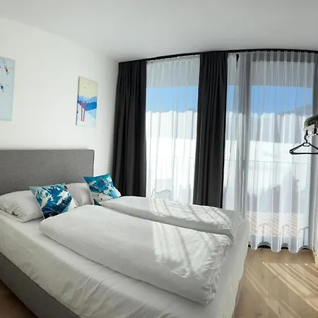 Hut Monte Apartment